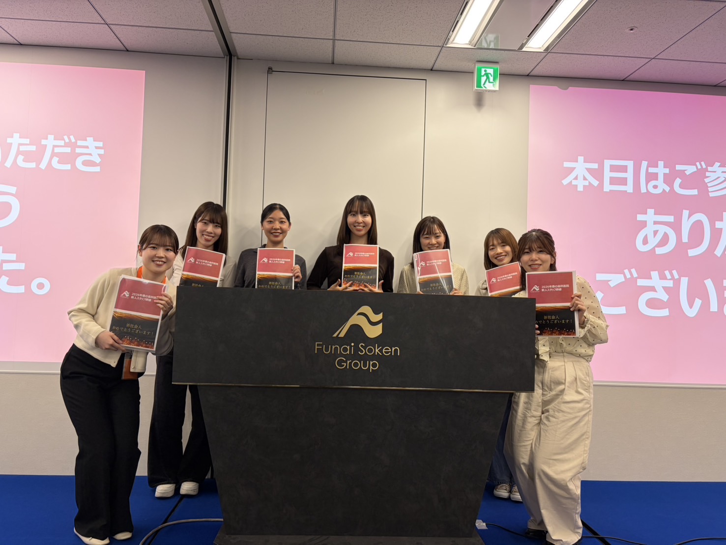 セミナーや勉強会の参加 資格取得支援 充実したスタッフ教育 院内研修 デンタルIQ向上に向け全ての患者様にカウンセリング実施 歯科衛生士学校の臨床実習受け入れ 臨床研修指導医の受け入れ
